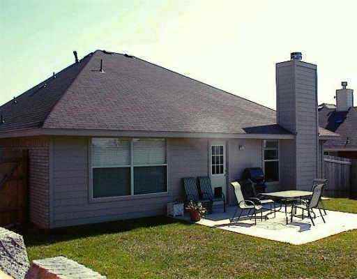 3008 Hill St - Photo 2 of 10