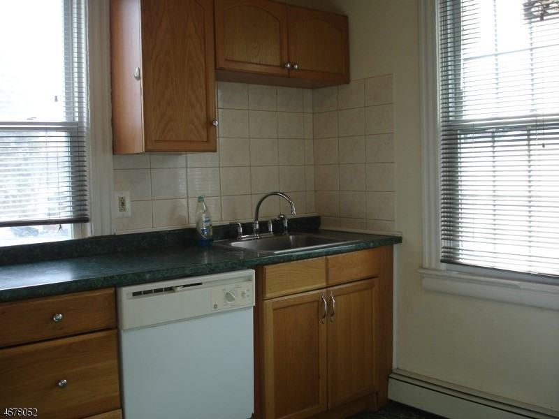 35 Orchard St #B - Photo 2 of 9