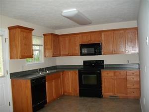 324 Windsong Dr - Photo 3 of 11
