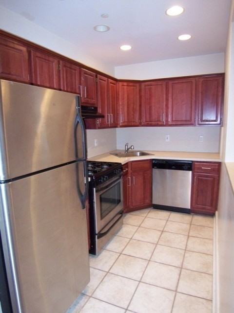 2098 Frederick Douglass Blvd #92J