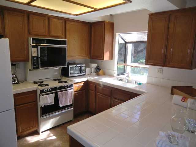 6327 Catspaw Dr - Photo 2 of 11