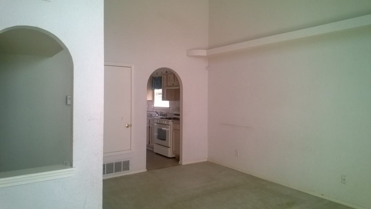 2316 Tierra Azul Way - Photo 3 of 15