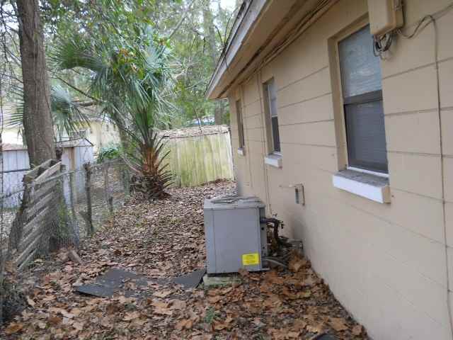 2544 Vernon St - Photo 2 of 6