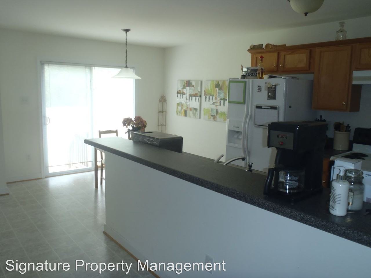 2105 Cornwall Ct - Photo 3 of 11