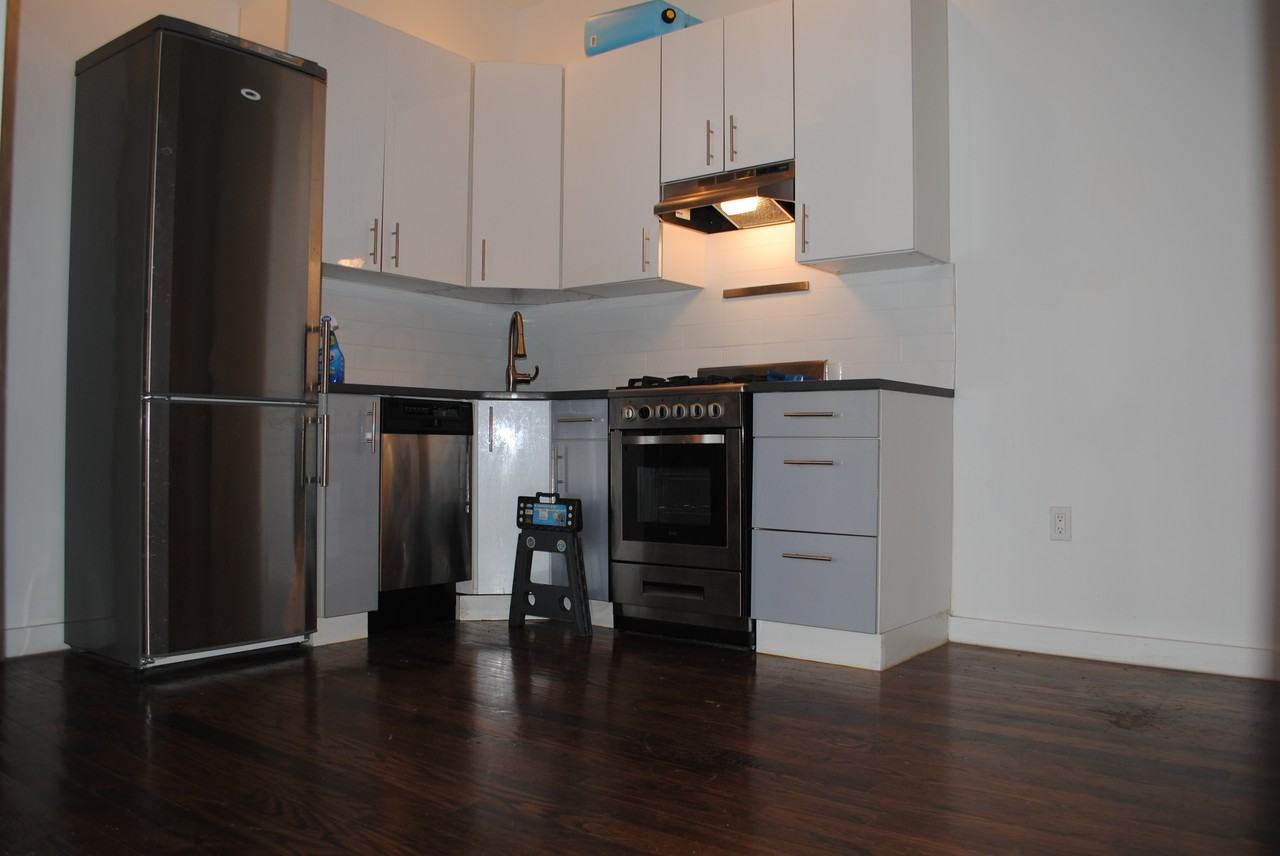 410 Eastern Pkwy #1AZ