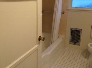 118 N San Marino Ave - Photo 2 of 11