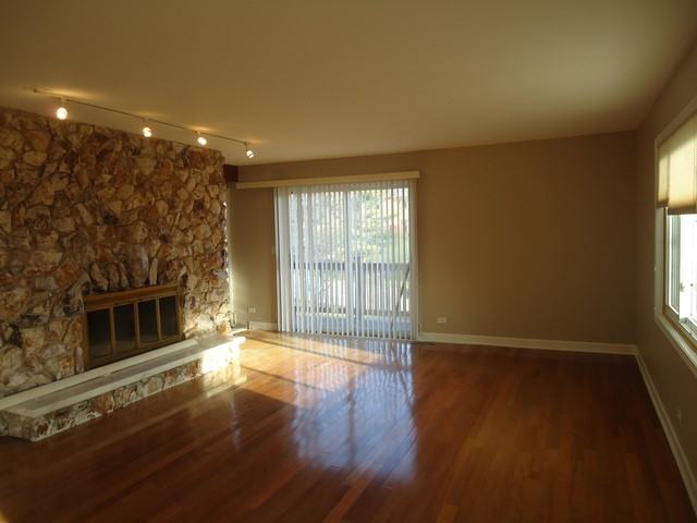 8171 Lake Ridge Dr - Photo 3 of 24