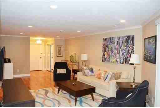 44 Brian Dr #A - Photo 2 of 9