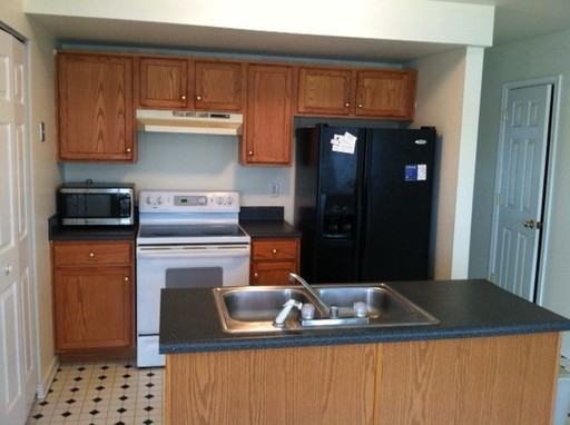 1717 W Leigh St - Photo 2 of 9