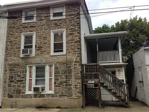 17 Jefferson St - Photo 2 of 9