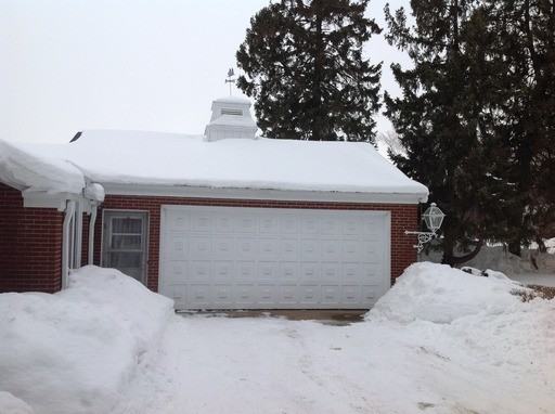 2915 Greenleaf Blvd - Photo 2 of 10