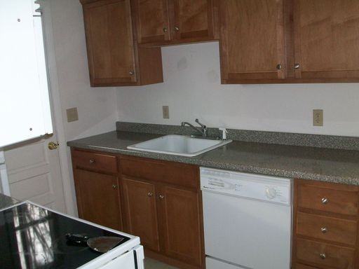 10 Dalton St - Photo 2 of 10