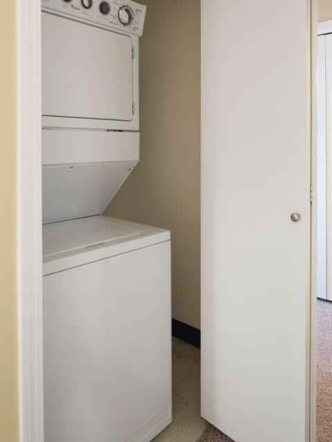 Highland Ridge Apartments - Photo 2 of 28