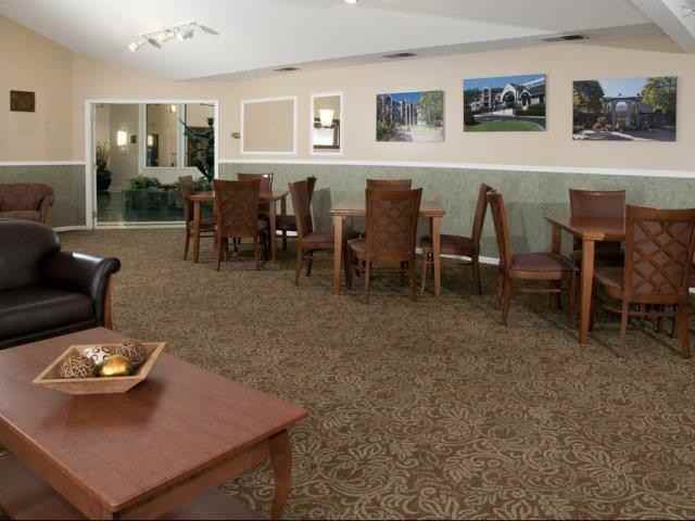 Highland Ridge Apartments - Photo 3 of 28