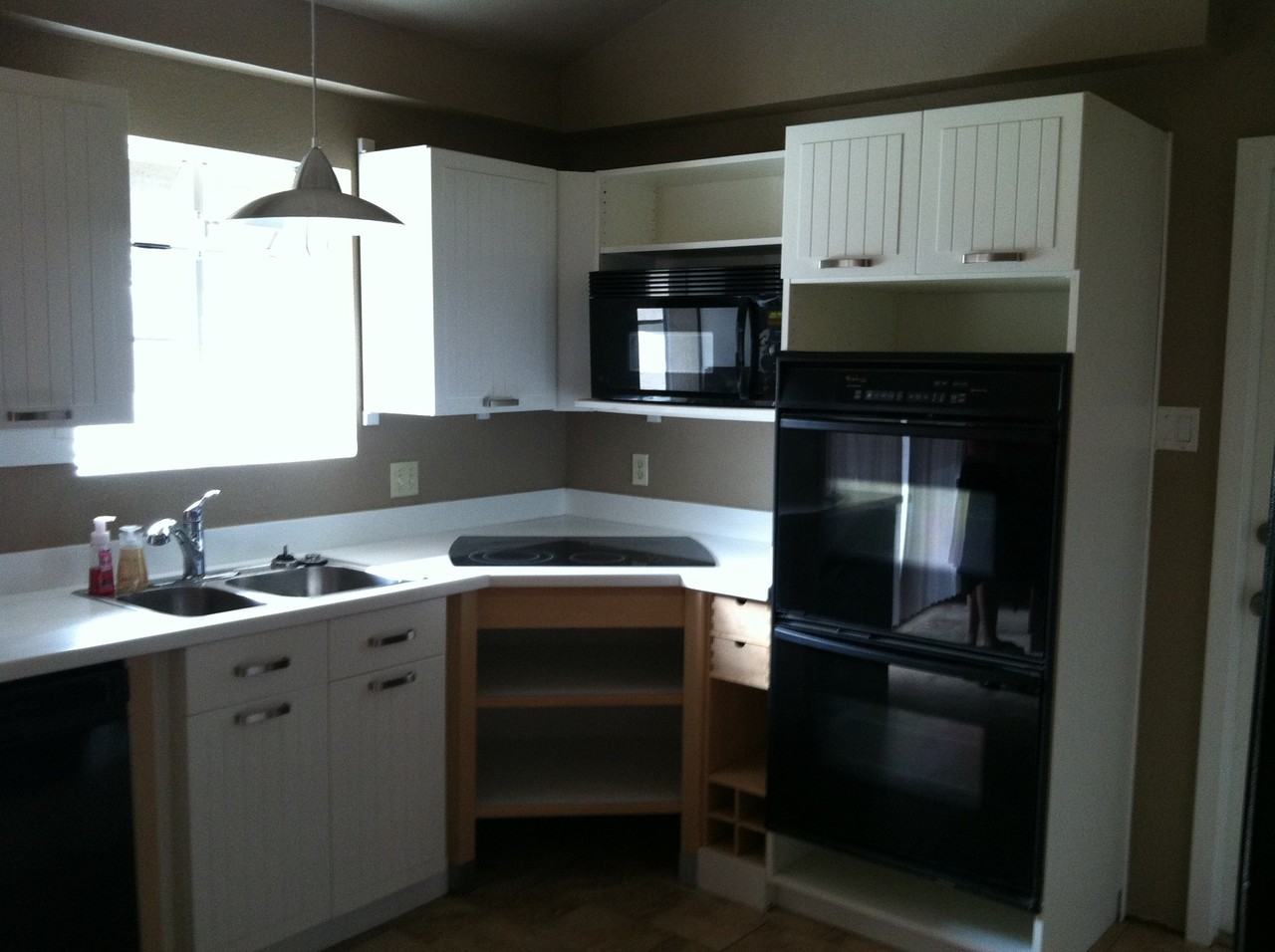 234 Serenade Dr - Photo 3 of 7