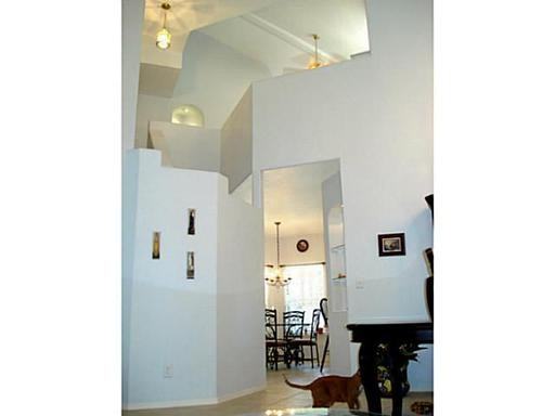 6349 Franklin Ridge Dr - Photo 2 of 17