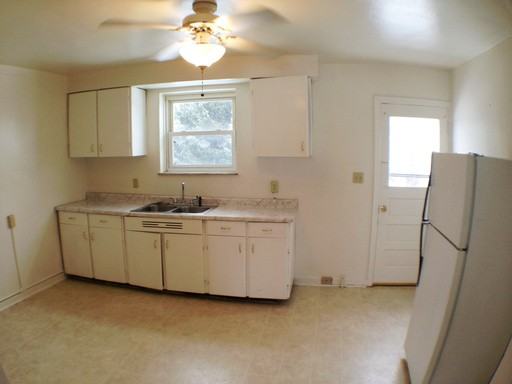 103 N 14th St - Photo 3 of 7