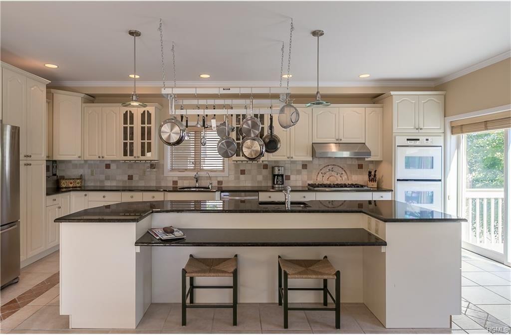 441 Piermont Ave - Photo 3 of 19