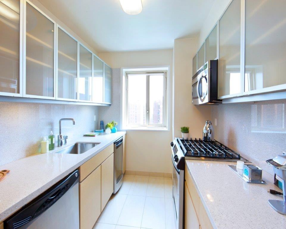 5 Peter Cooper Rd #02FQ