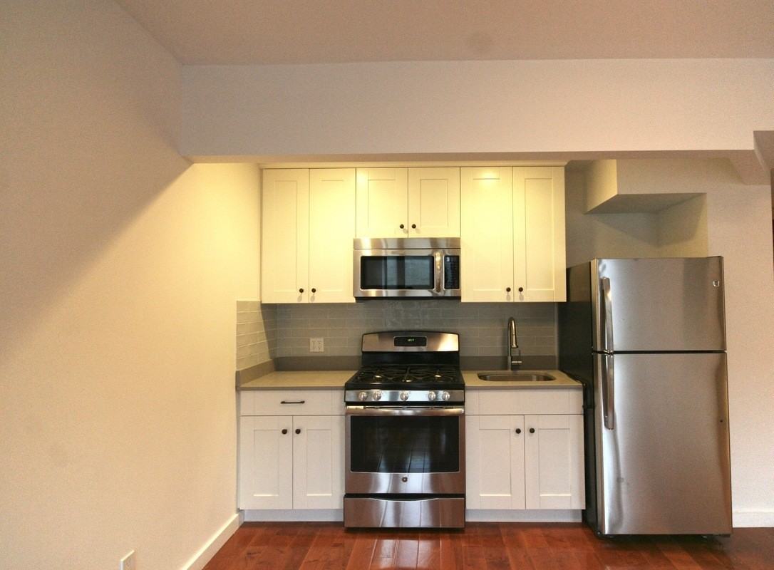 265 Nostrand Ave #D9V