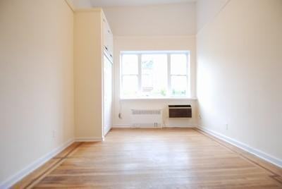 40 Grove Street - Photo 2 of 4