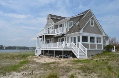 36 Oak Ln - Photo 2 of 16