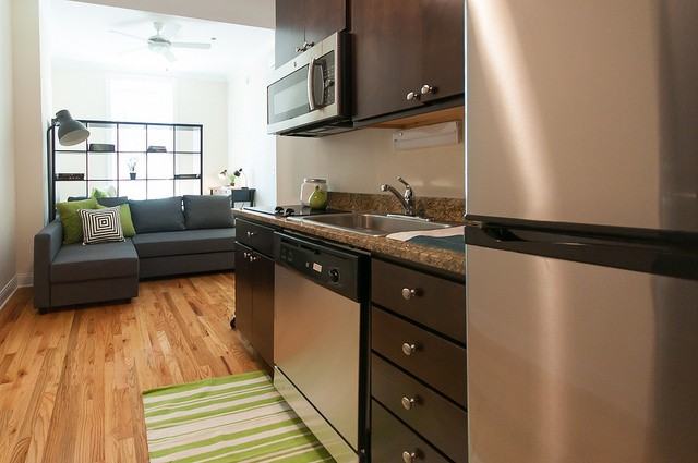 768 West Jackson Boulevard #210