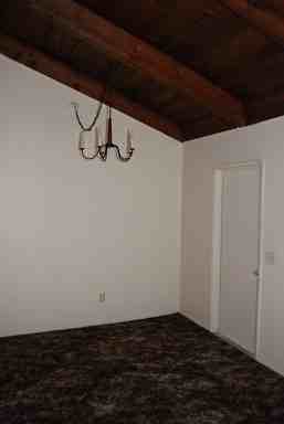 1905 Pawnee Way - Photo 3 of 8