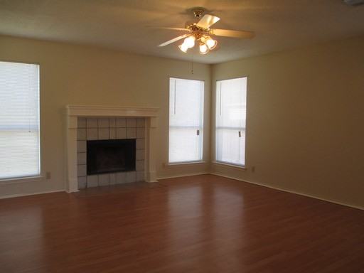 716 Camp Fire Trail - Photo 2 of 18