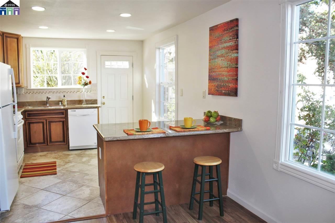 2049 8th Avenue - Photo 2 of 15