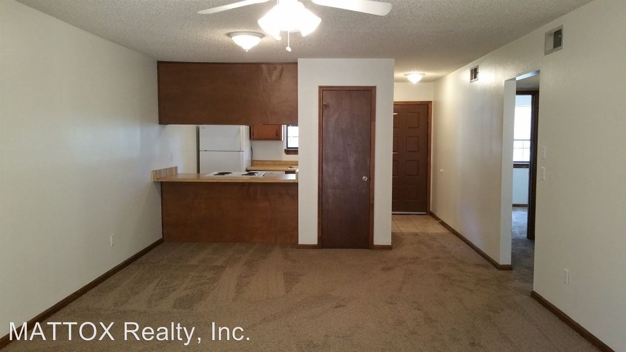 2494 Wren Hollow Dr - Photo 3 of 7