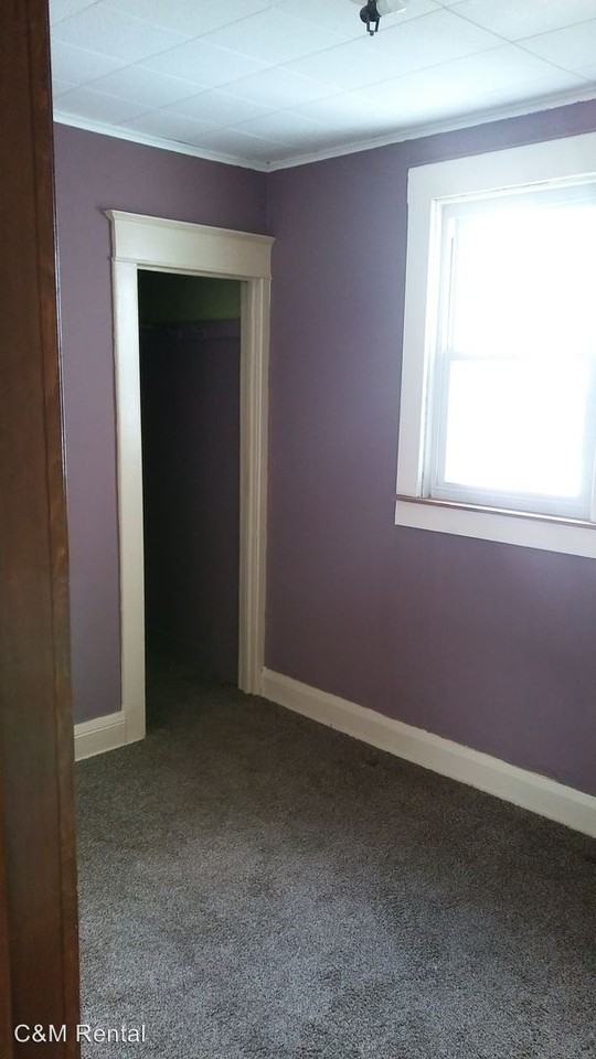 39 Meadowbrook Parkway - Photo 2 of 4