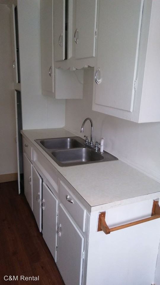 39 Meadowbrook Parkway - Photo 3 of 4