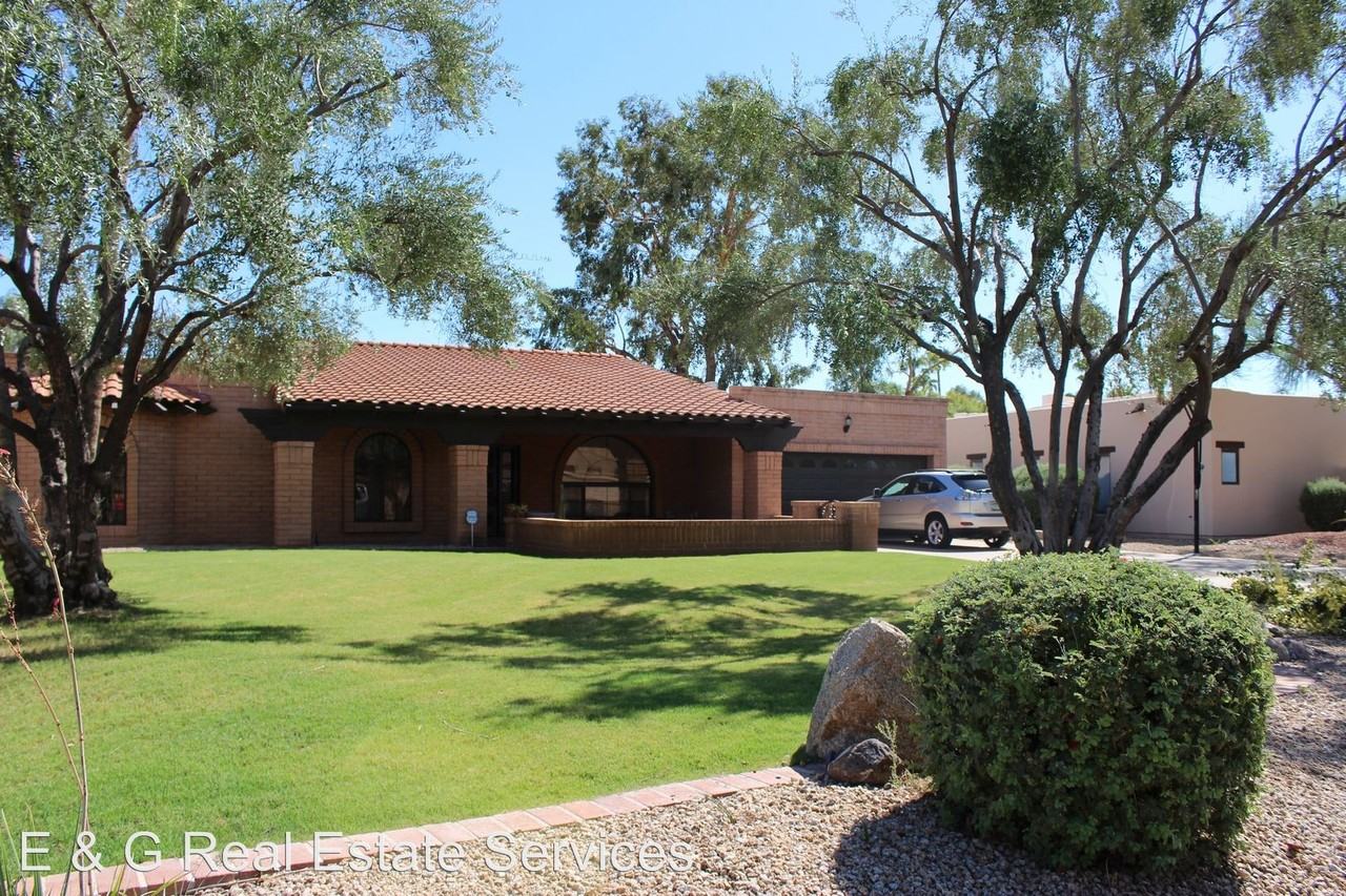 7865 E Windrose Dr - Photo 2 of 23