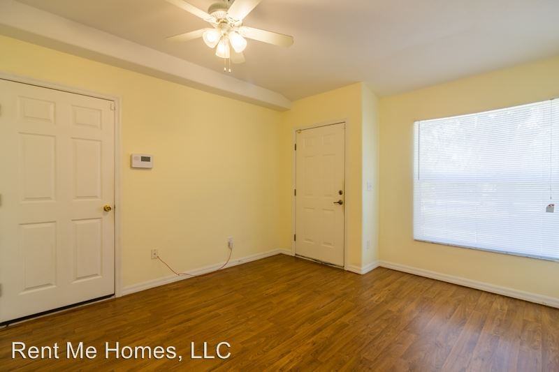 5205 Rogers Ave - Photo 3 of 12