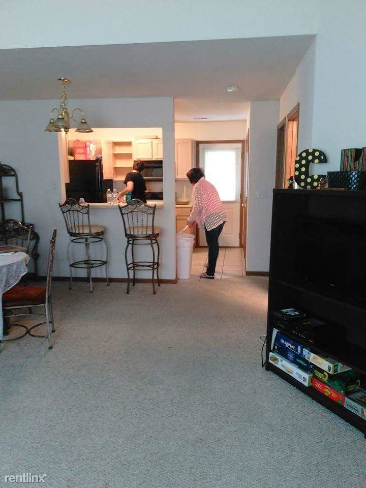 1629 Bold Ruler Ct, Columbia, MO 65202 3 Bedroom Apartment for 750