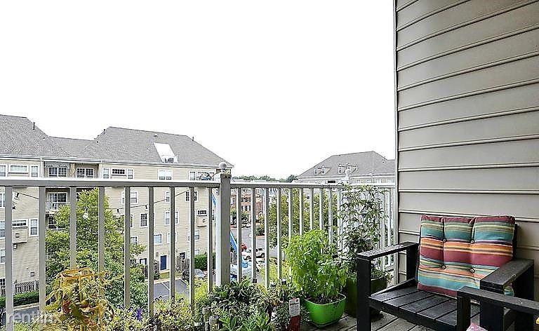 330 S West St #502 - Photo 2 of 34