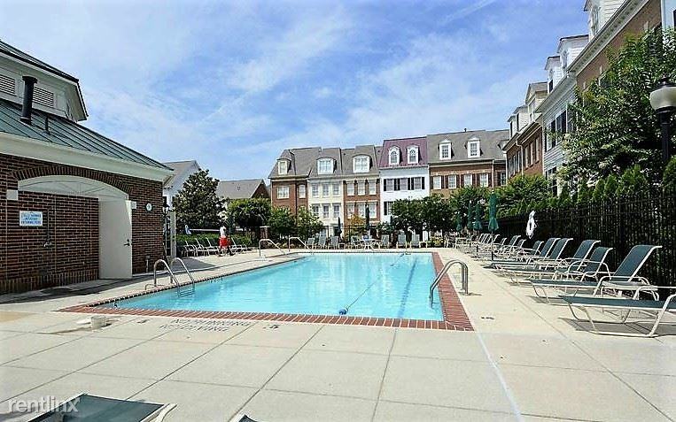 330 S West St #502 - Photo 3 of 34