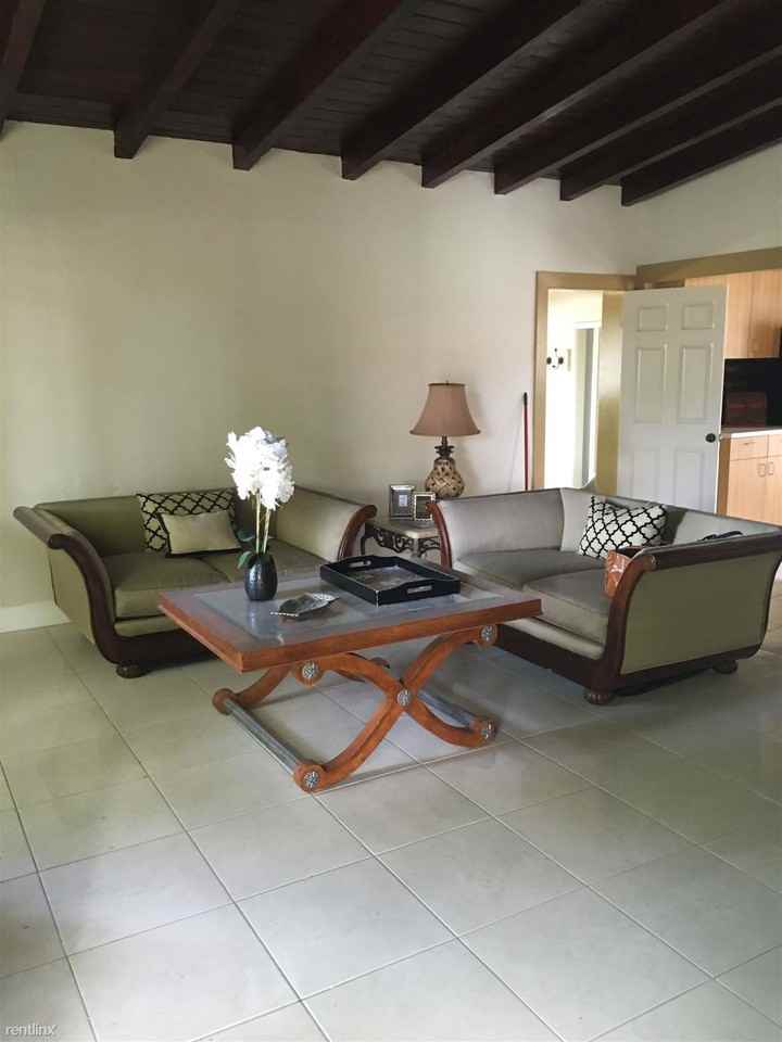 12755 NW 4th Ave - Photo 3 of 9