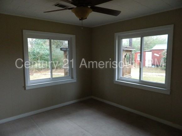 1672 Molino Rd - Photo 3 of 18