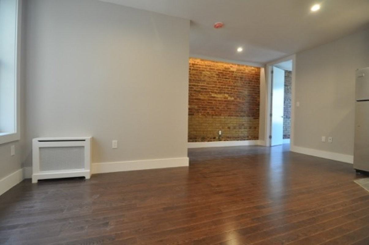 3054 Godwin Terrace #33