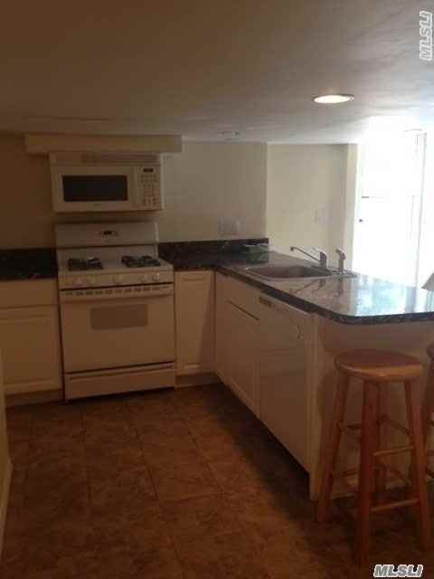 85 3rd Ave - Photo 2 of 8