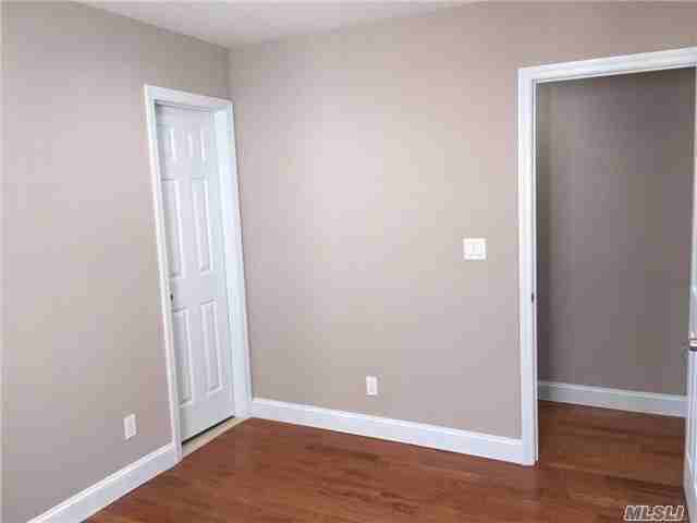 104-47 Lefferts Blvd - Photo 3 of 11