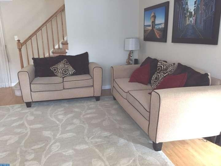 338 Steele Rd - Photo 2 of 22