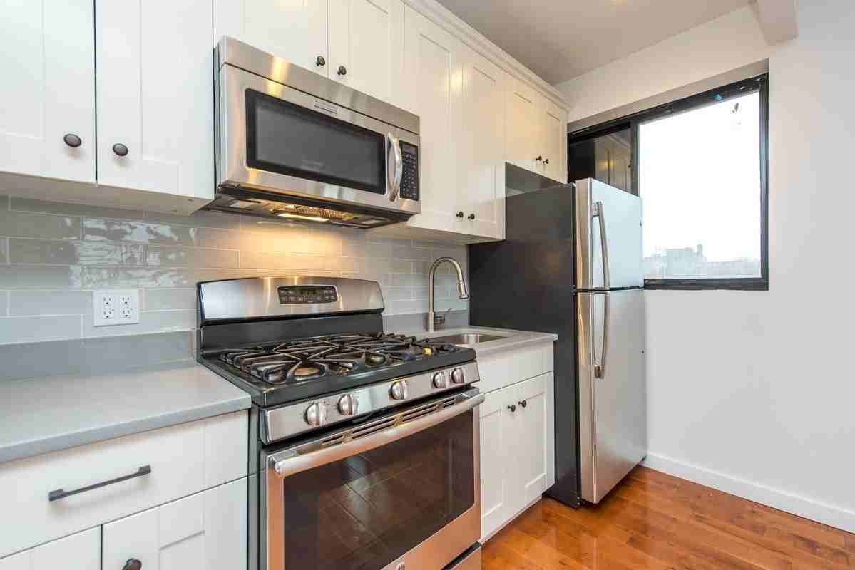 265 Nostrand Ave #61B