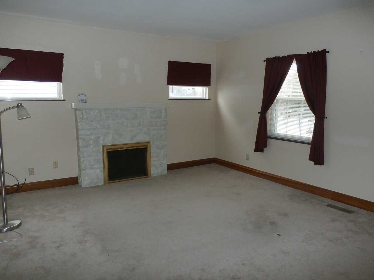 4512 School Section Rd - Photo 3 of 12