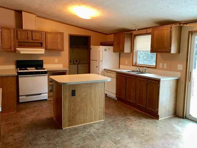 1317 Lorane Dr - Photo 2 of 6