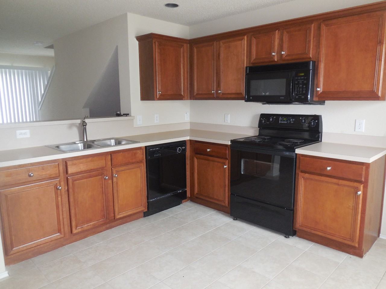 3708 Venera St - Photo 3 of 10