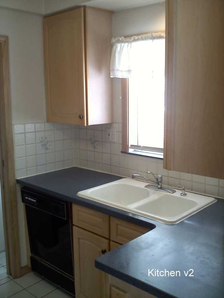 19487 MacArthur - Photo 3 of 18