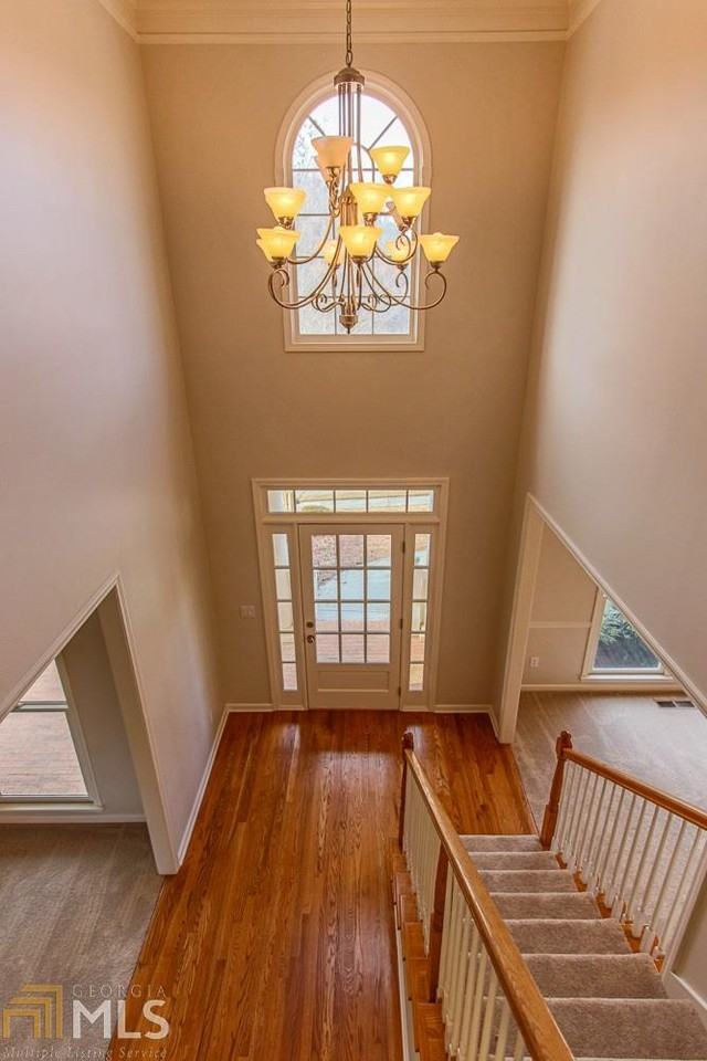 304 Wynfield Dr - Photo 3 of 36